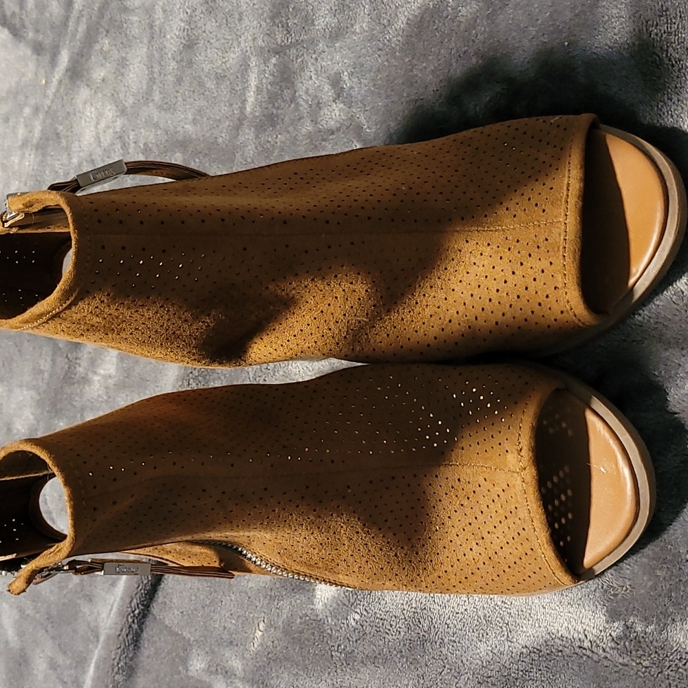 Circus by Sam Edelman ladies size 9